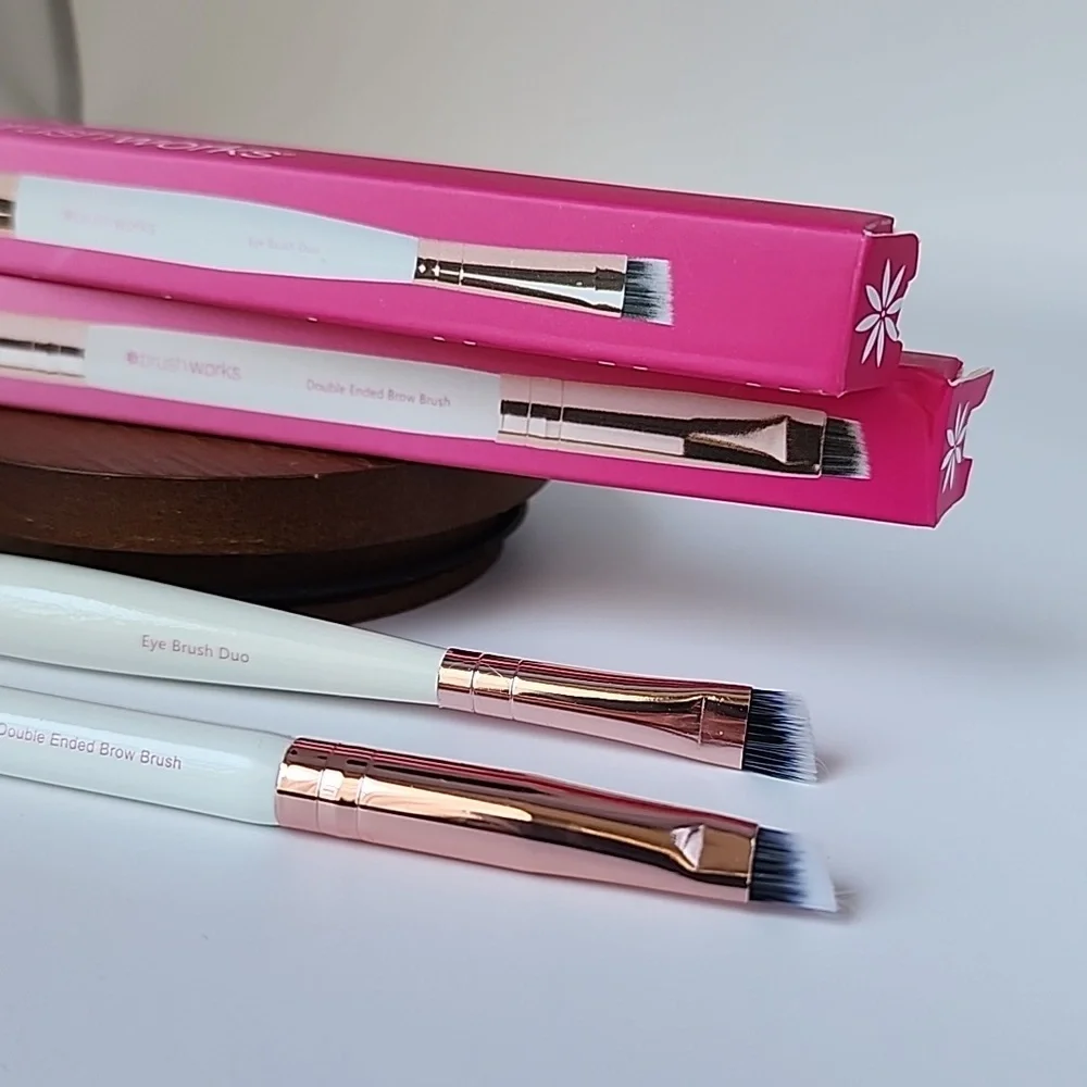 Brush Works Set - Double Ended Eye Brush & Double Ended Brow Brush